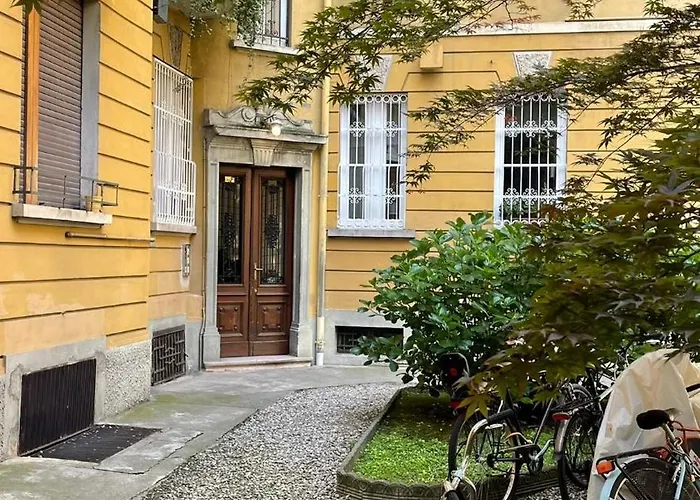 Mini Apt center Milano Piola